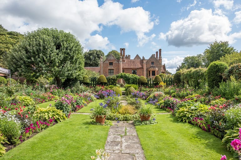 Chenies Manor Garden in Hertfordshire.jpg